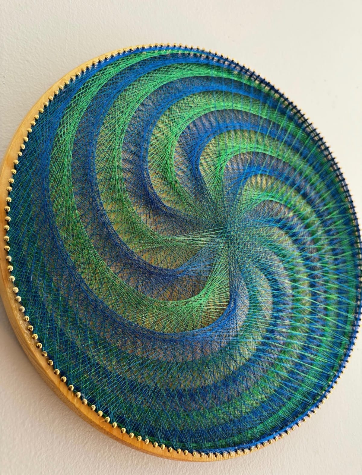 Blue Green Spiral String Art Mandala – Handmade Geometric Wall Art, Coastal Meditation Decor, detail view 4 — handmade string art by Asja