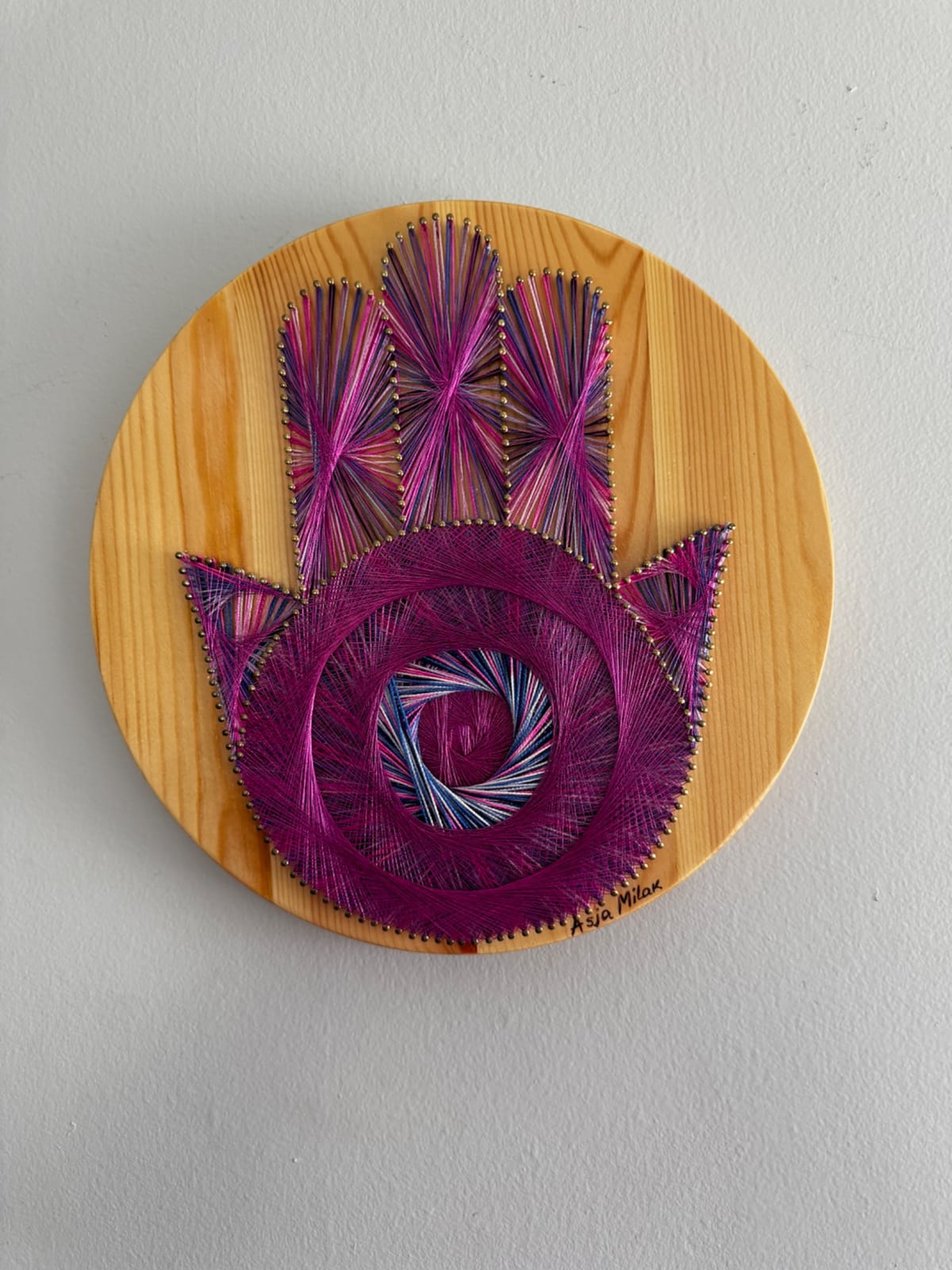 Purple & Pink Hamsa String Art - Handmade Evil Eye Wall Art, detail view 2 — handmade string art by Asja