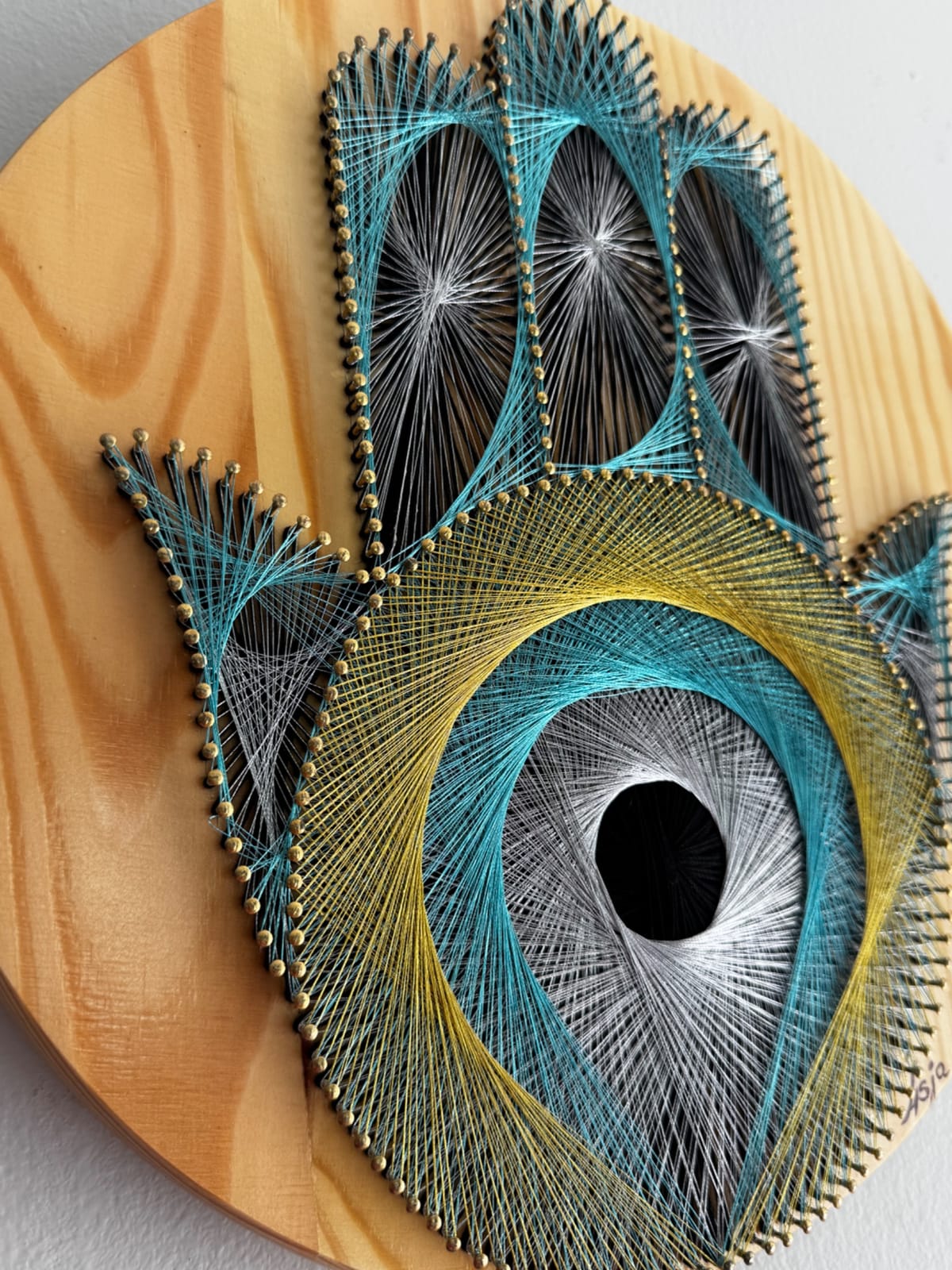 Hamsa Evil Eye String Art - Handmade Symbolic Wall Art, detail view 3 — handmade string art by Asja