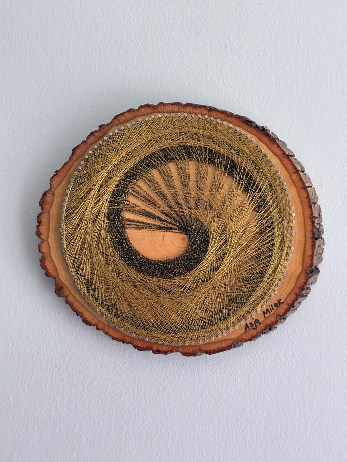 Golden Current — Black & Gold Live-Edge String Art, detail view 7 — handmade string art by Asja