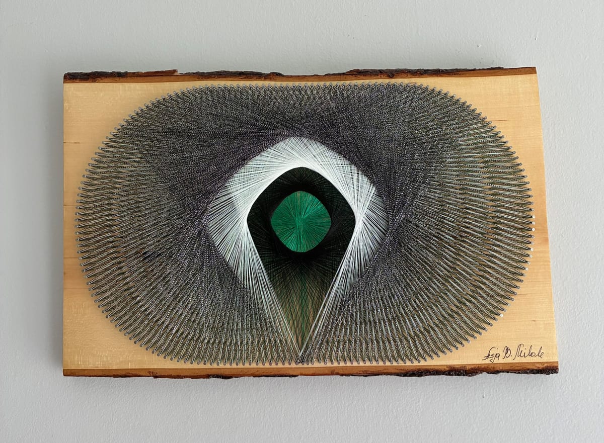 Abstract Green Eye String Art - Handmade Modern Geometric Wall Art, detail view 7 — handmade string art by Asja